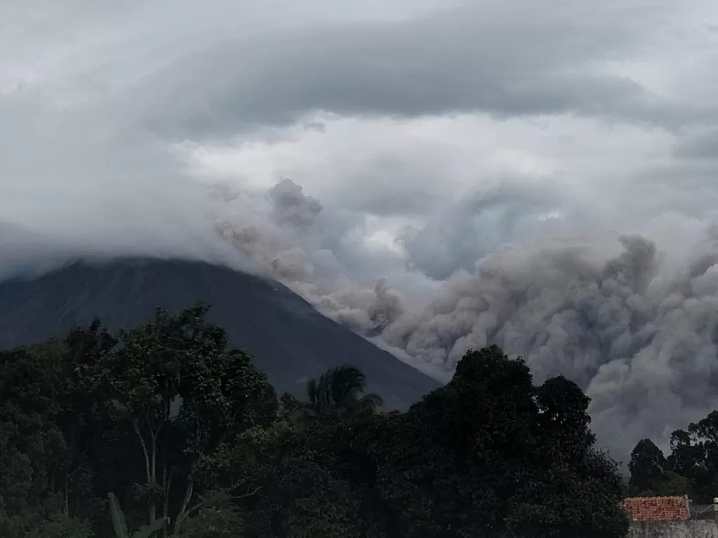 Erupsi Gunung Semeru. (Photo/Reuters)
