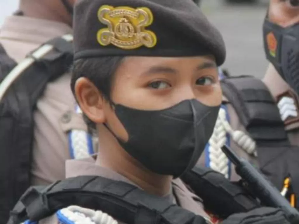 Fakta kasus polwan yang dipukul anggota TNI di Kalteng (Twitter/@Mei2Namaku)