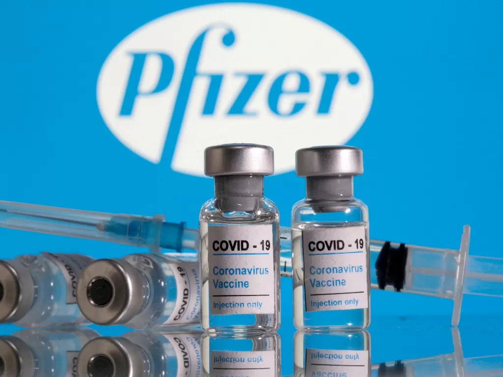 Vaksin Pfizer (REUTERS/Dado Ruvic)
