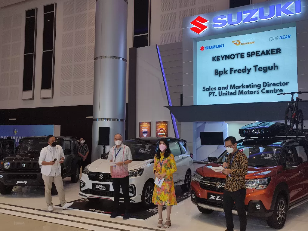 Tiga line up produk mobil Suzuki di GIIAS Surabaya 2021 (suzuki) 