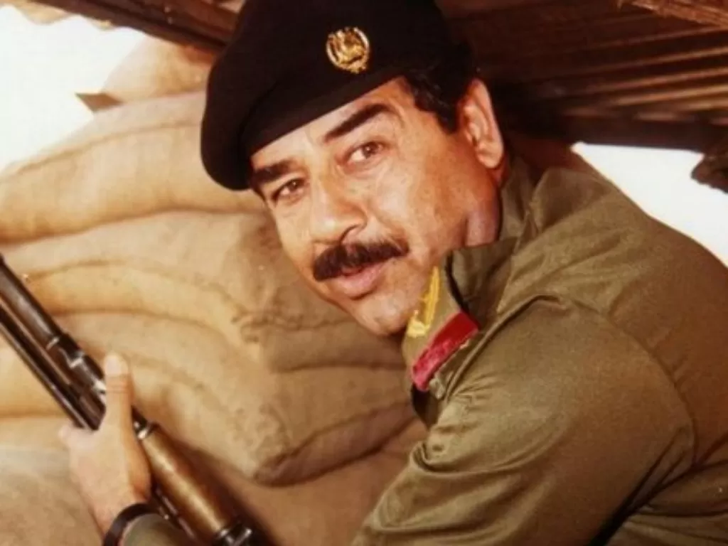 Saddam Husein Muda. (Wikimedia)