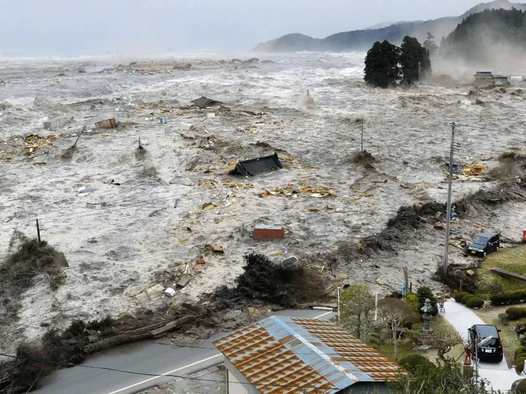 Tsunami Jepang 2011. (Nationalgeographic)