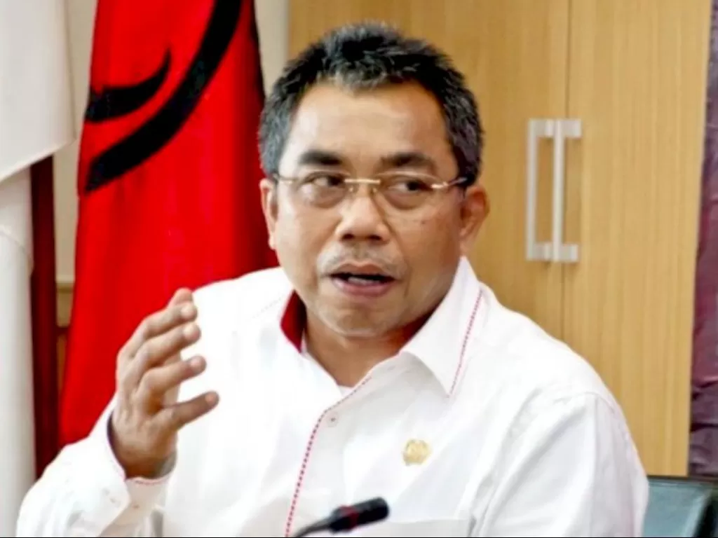 Ketua Fraksi PDI Perjuangan DPRD DKI Jakarta, Gembong Warsono. (Instagram/@gembongwarsono)