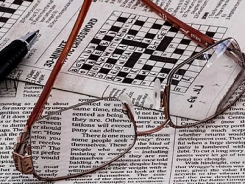 Ilustrasi teka-teki silang di koran. (boldsky.com)