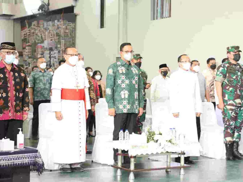 Gubernur DKI Anies Baswedan Kunjungi gereja dua kali hari ini. (Dok. Pemprov DKI).