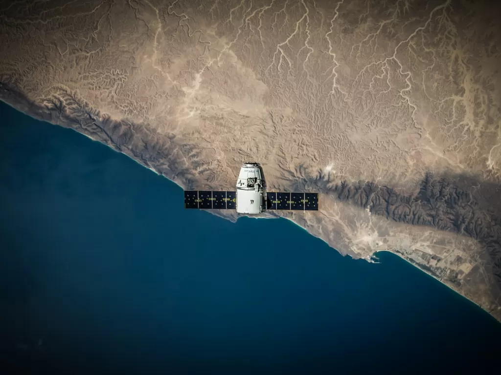 Ilustrasi satelit. (Unsplash/ SpaceX)