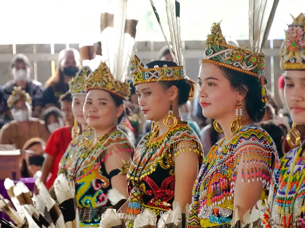 Pesta adat Suku Dayak (Edi Akbar/IDZ Creators)