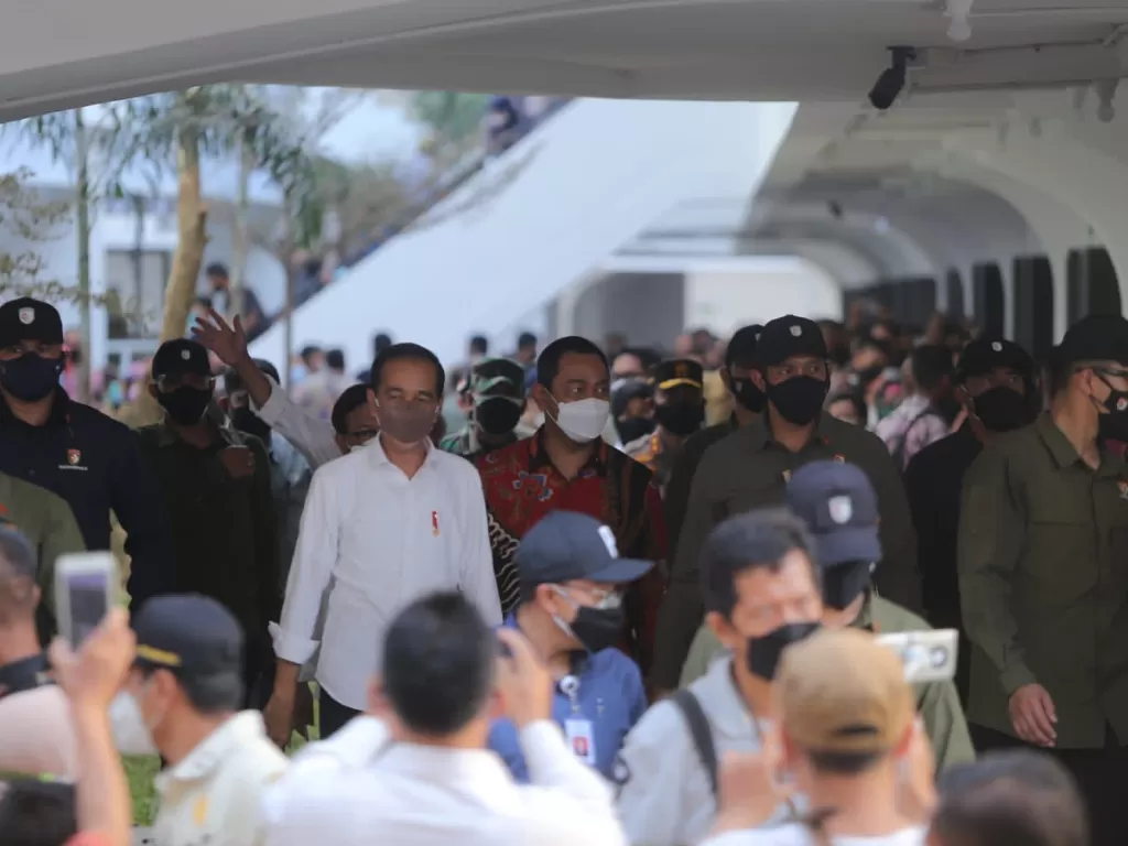 Presiden Joko Widodo didampingi Wali Kota Semarang Hendrar Prihadi. (Istimewa)