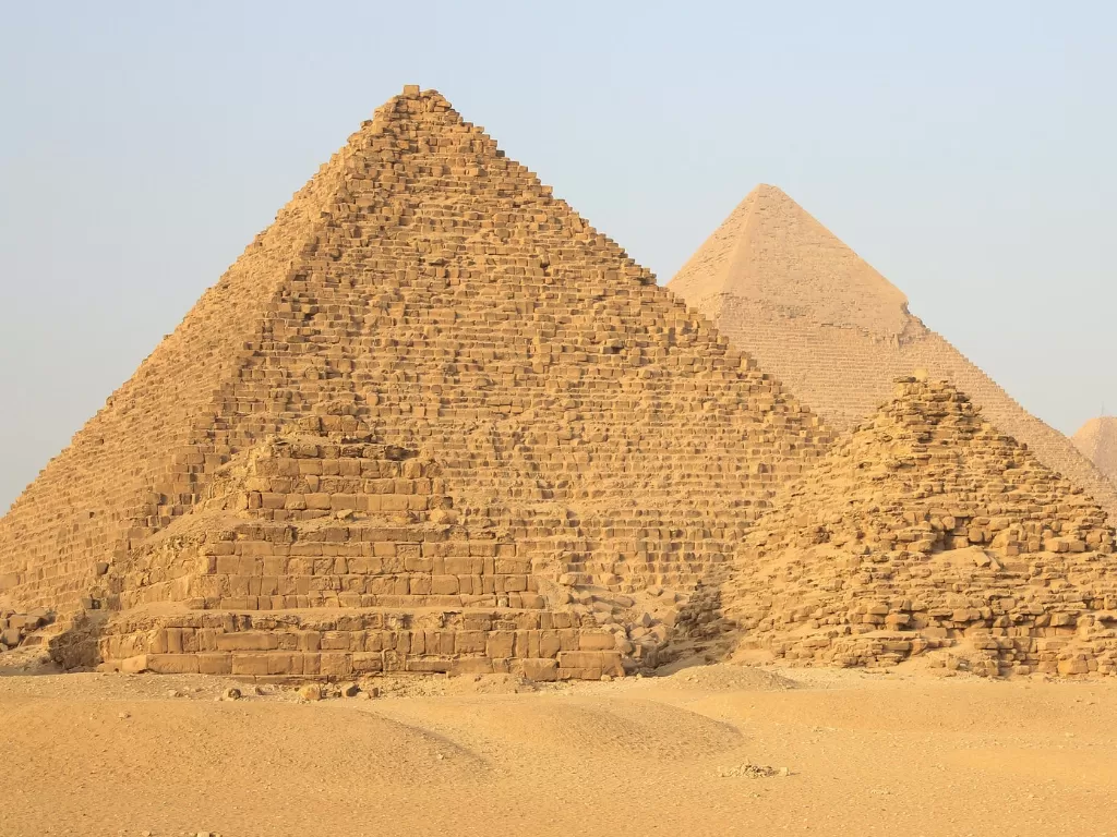 Salah satu teori kenapa orang Mesir berhenti membangun piramida. (Photo/Ilustrasi/Unsplash)