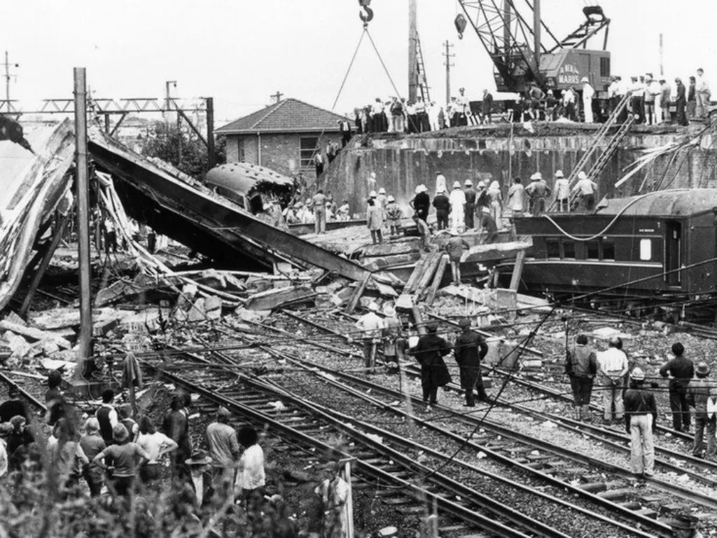 Kecelakaan kereta api Granville Australia menewaskan 83 orang pada tahun 1977. (Photo/Blue Mountains City Library)