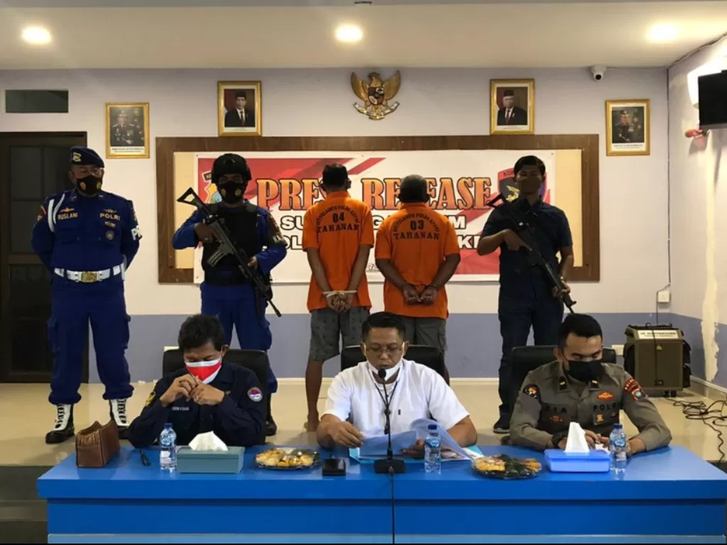 Konferensi pers Ditpolairud Polda Kepri terkait pengiriman pekerja migran Indonesia ilegal.. (Dok Humas Polda Kepri)