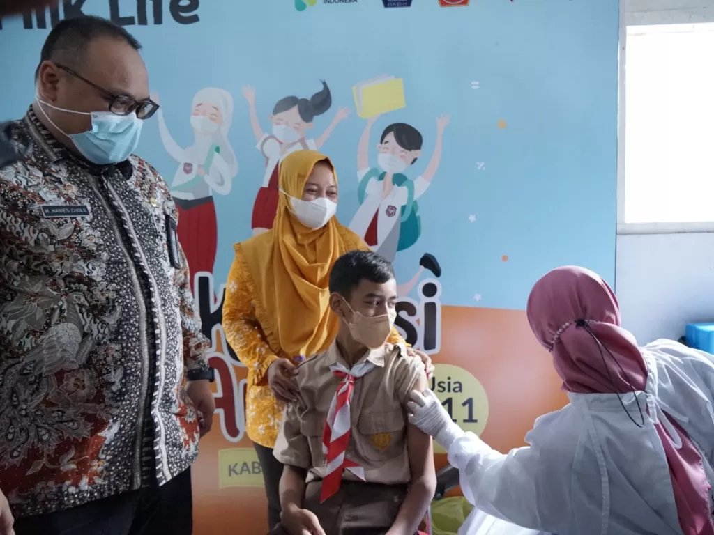 Vaksinasi covid-19 anak di Rembang. (Istimewa).