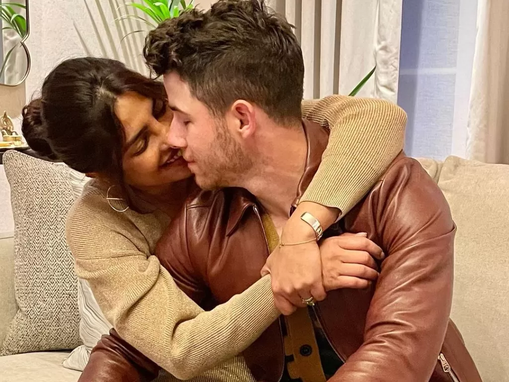 NIck Jonas dan Priyanka Chopra. (Instagram/nickjonas)