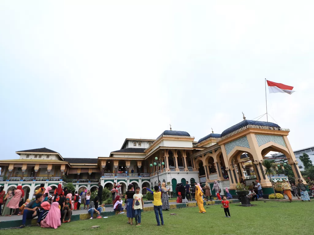 Istana Maimun di Medan, Sumatera Utara. (Jafriyal/IDZ Creators)