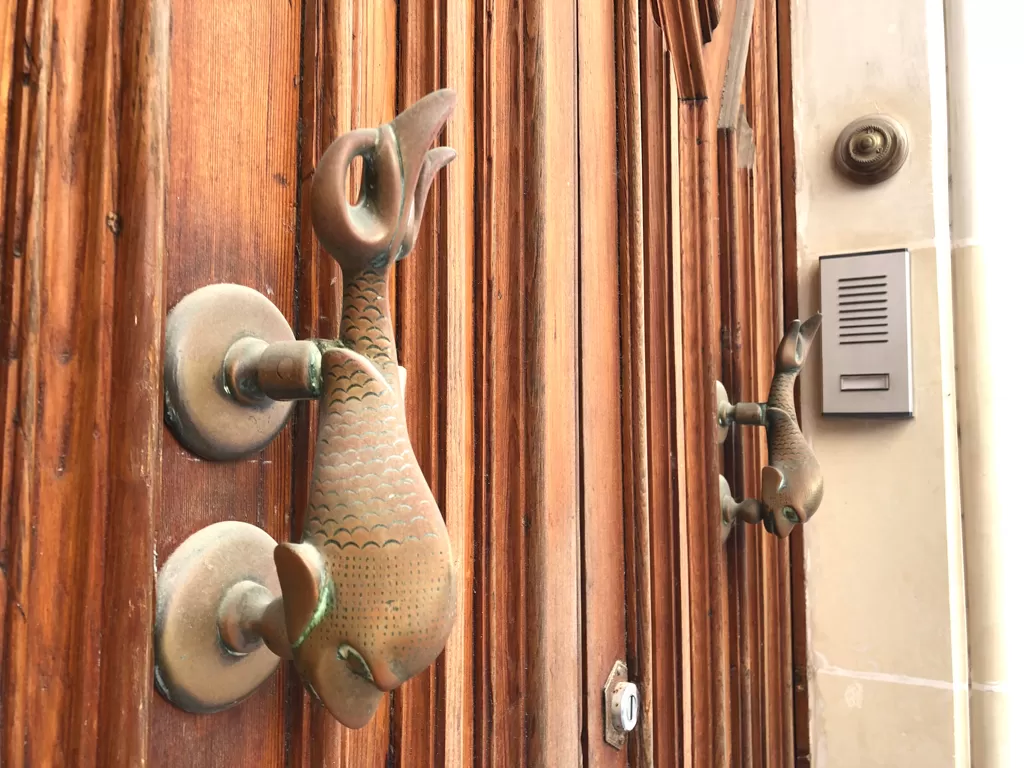 Pengetuk pintu unik di Malta (Fabiola Lawalata/IDZ Creators)