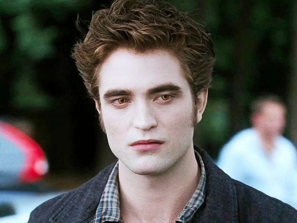 Robert Pattinson saat memainkan peran sebagai Edward Cullen. (Variety)