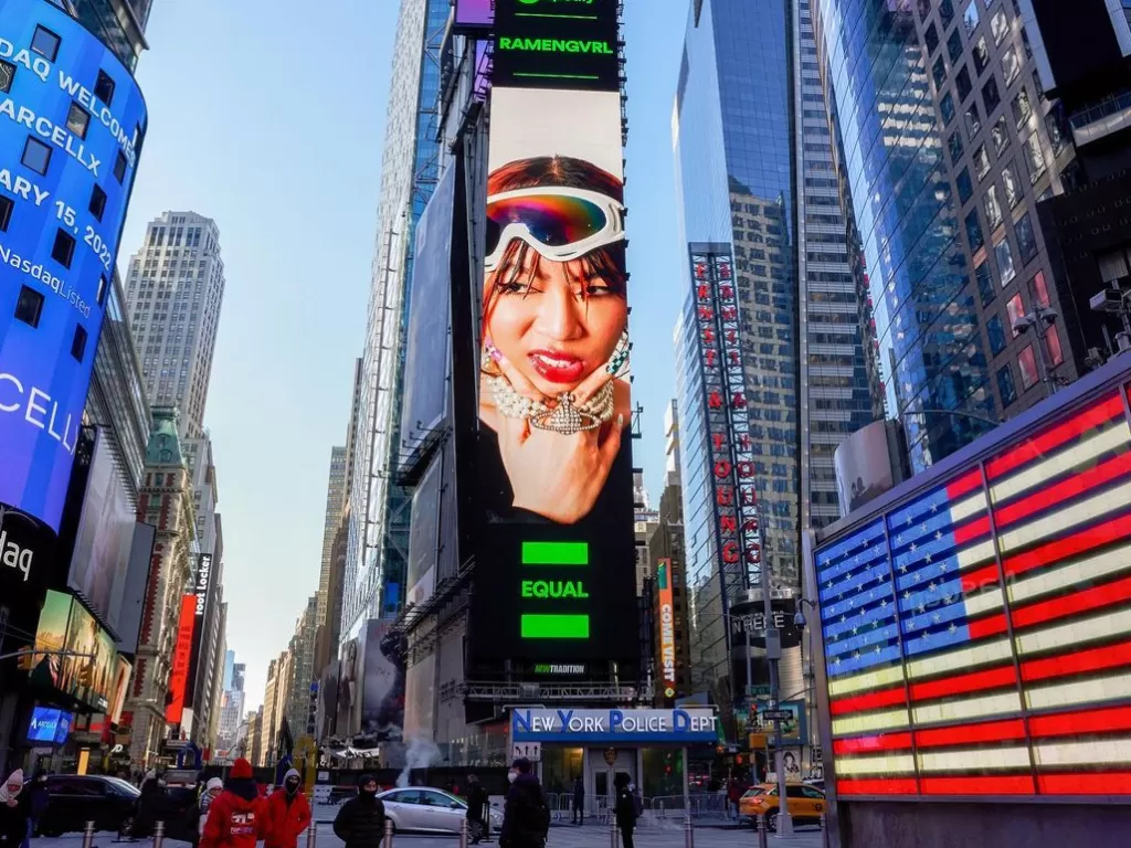 Ramengvrl mejeng di billboard Times Square New York (Instagram/@ramengvrl)