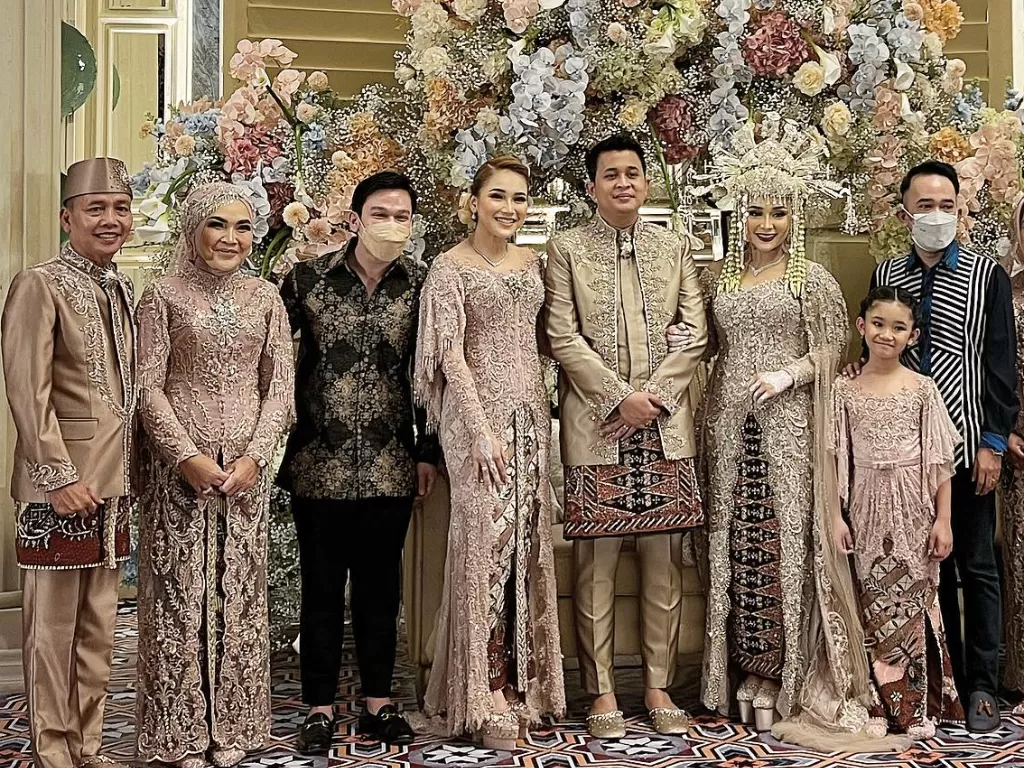 Assyifa Nuraini dan Nanda Fachrizal menikah (Instagram/ruben_onsu)