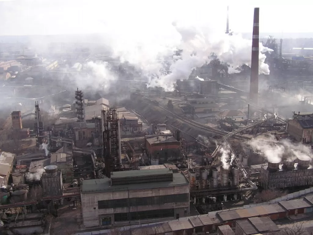 Lokasi perindustrian di Donetsk, wilayah yang kaya dengan batu bara. (Foto/encyclopediaofukraine)