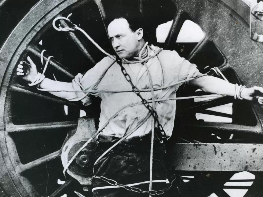 Harry Houdini. (Photo/History Today)