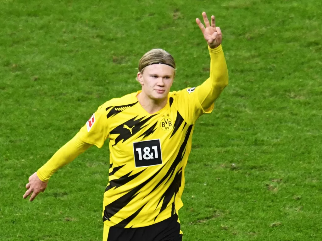 Bomber Borussia Dortmund, Erling Haaland. (REUTERS/Annegret)