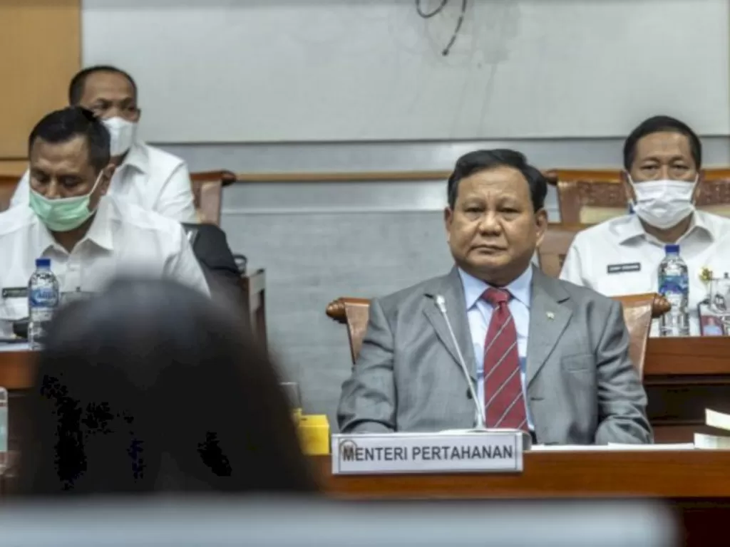 Prabowo Subianto saat rapat dengan DPR RI. (ANTARA FOTO/Muhammad Adimaja)
