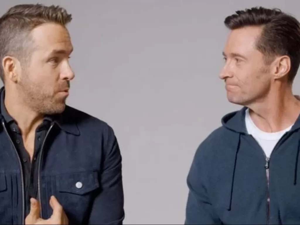 Ryan Reynolds dan Hugh Jackman. (Screenrant)