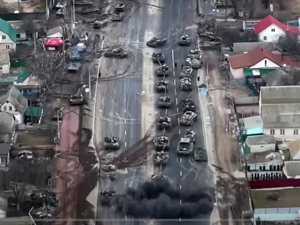 Tank Rusia dipukul mundur menggunakan drone saat mendekati ibu kota Kyiv. (Foto/Kementerian Pertahanan Ukraina)