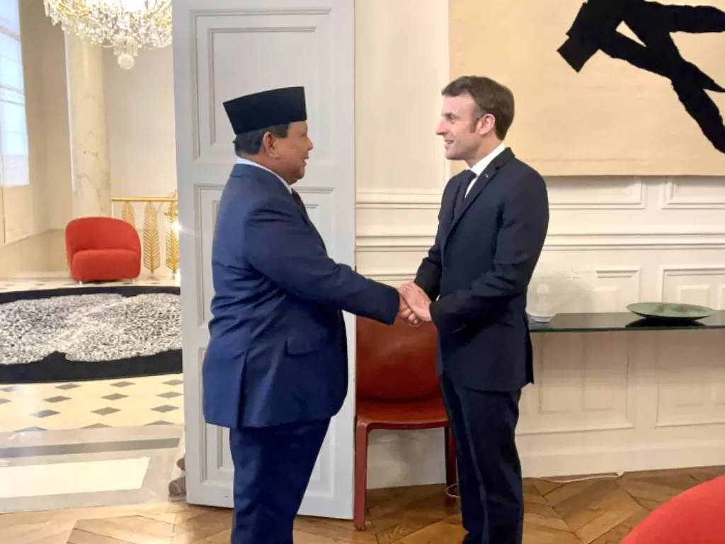 Menhan Prabowo Subianto bertemu Presiden Prancis Emmanuel Macron di Paris. (Dok. Kemhan)