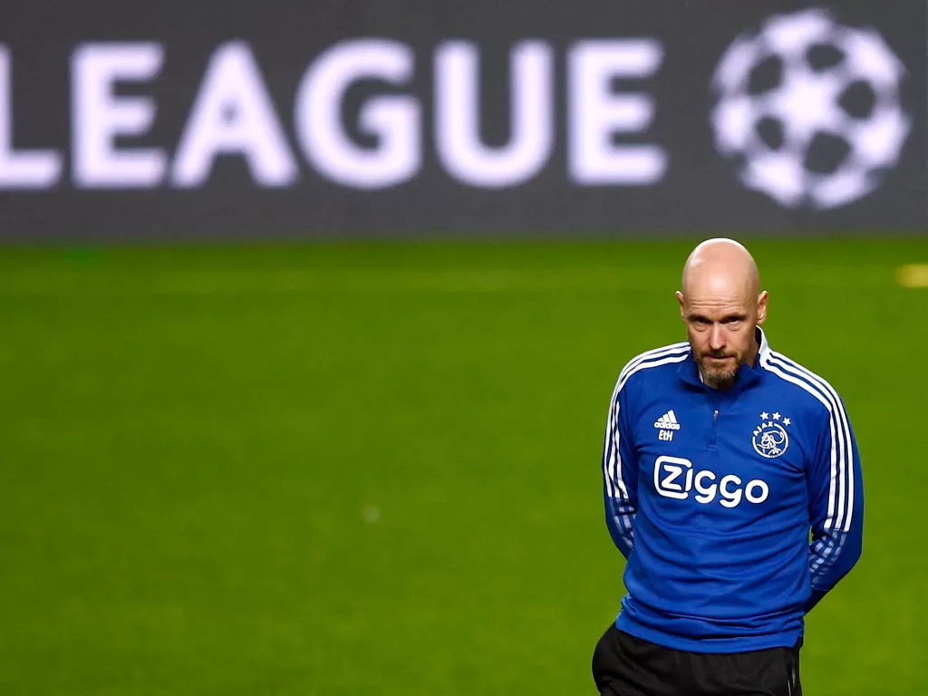 Erik Ten Hag, pelatih Ajax. (REUTERS/Pedro Nunes)