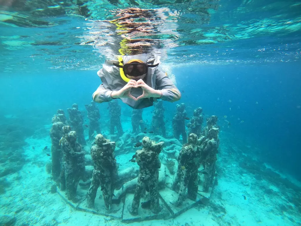 Snorkeling di Gili Trawangan. (Instagram/\@trip_gilitrawangan)