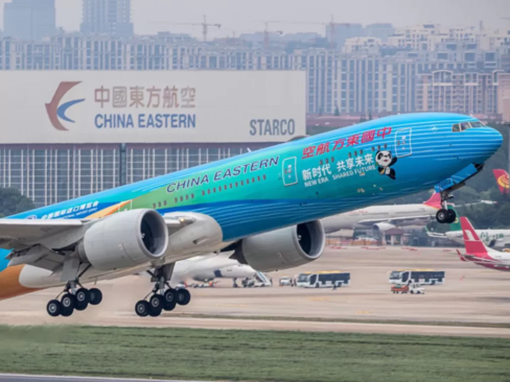 Pesawat China Eastern saat landing. (Foto/China Eastern Airlines)