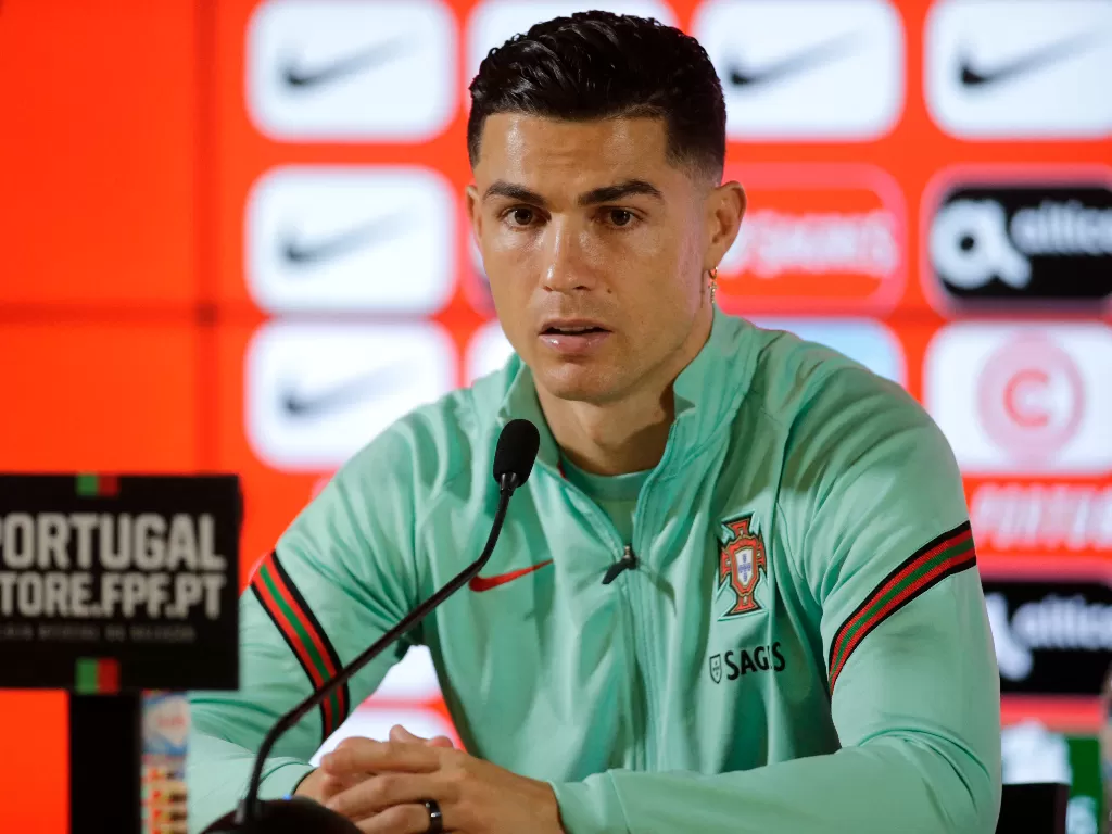 Kapten timnas Portugal, Cristiano Ronaldo. (REUTERS/Miguel Vidal)