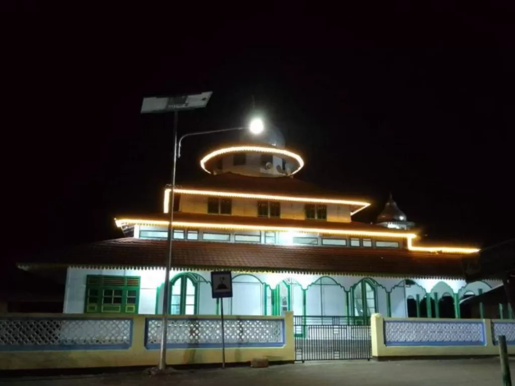 Masjid Raya Nurul Awal Wakal (ANTARA/Winda Herman)