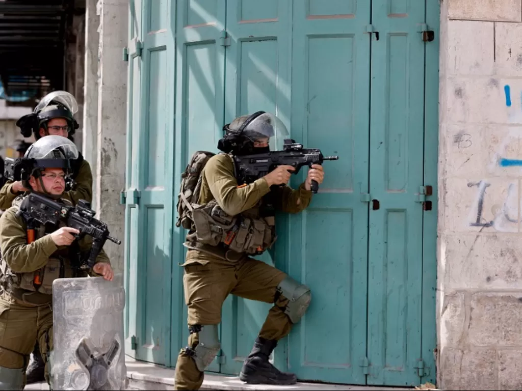 Tentara Israel kembali menembak mati warga Palestina. (REUTERS/Mussa Qawasma)