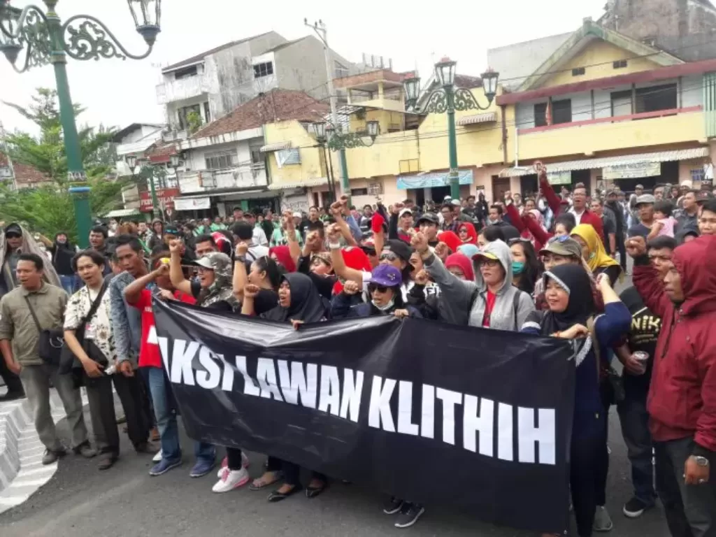 Seribuan warga dari berbagai elemen di Yogyakarta berunjukrasa terkait penanganan klithih di Jogja yang meresahkan. (Antara/Luqman Hakim)