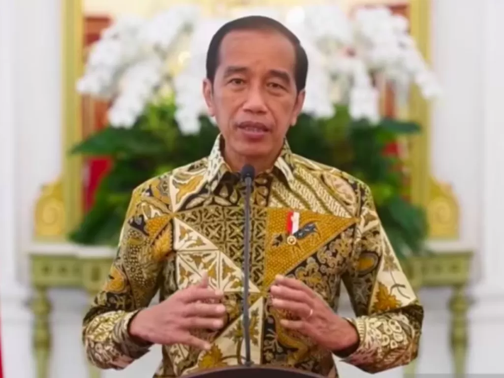 Tangkapan layar - Presiden Jokowi dalam sambutannya secara daring di Pekan Milenial Naik Kelas yang disaksikan di Jakarta, Selasa (5/4/2022). (ANTARA/Indra Arief)