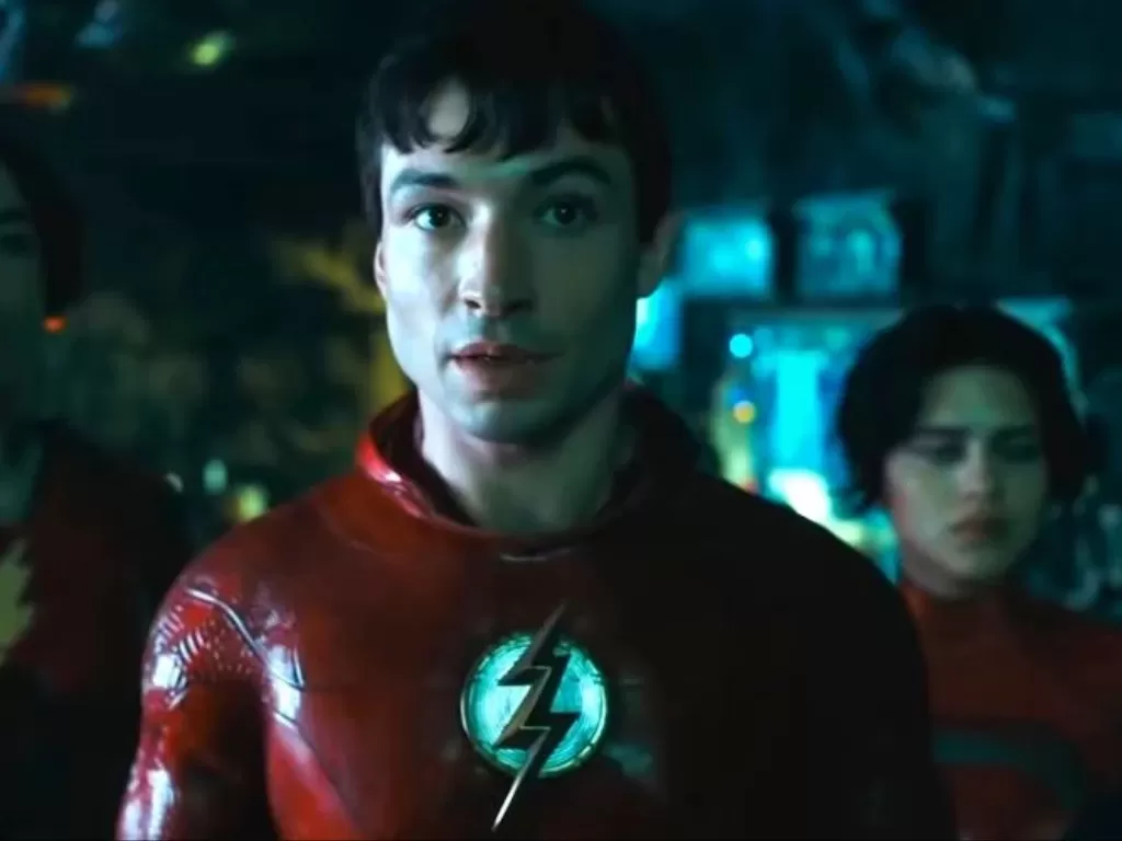 Ezra Miller berperan sebagai The Flash. (Screenrant)