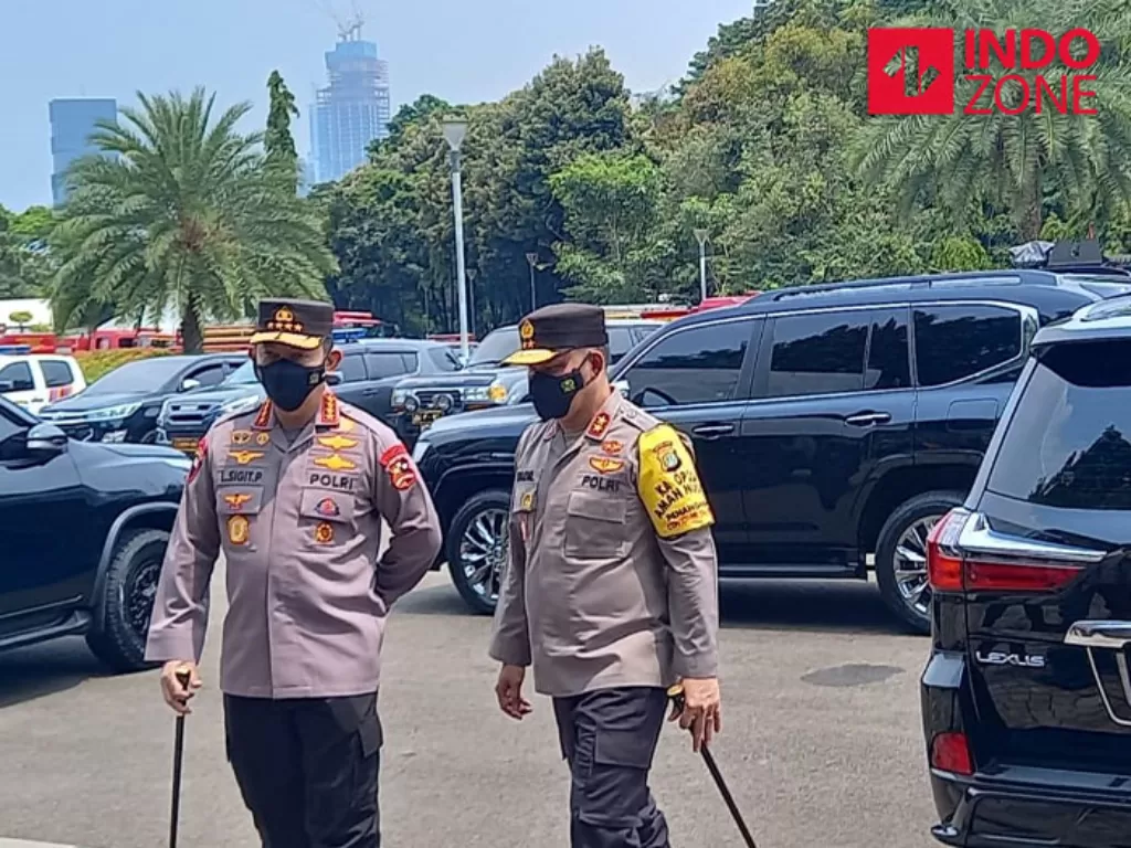 Kapolri Jenderal Listyo Sigit Prabowo (Kiri) di Monas (INDOZONE/Sarah Hutagaol)