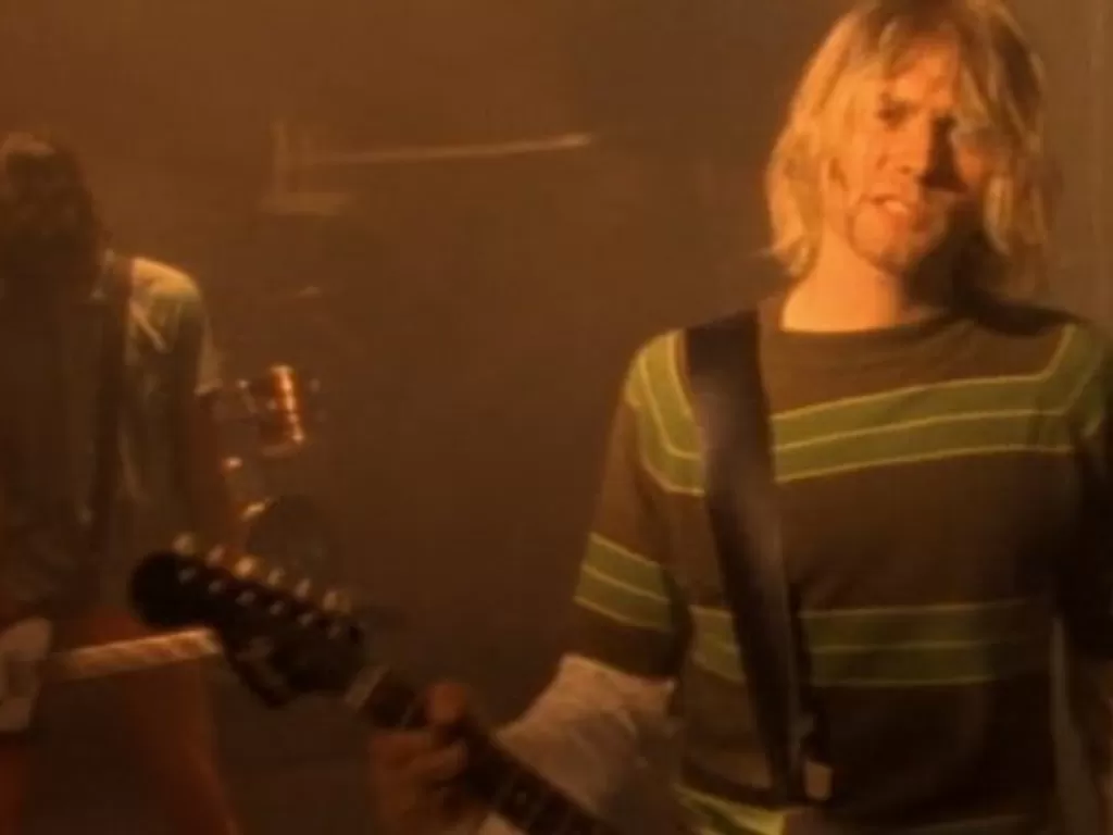 Gitar Kurt Cobain dilelang. (Photo/YouTube)