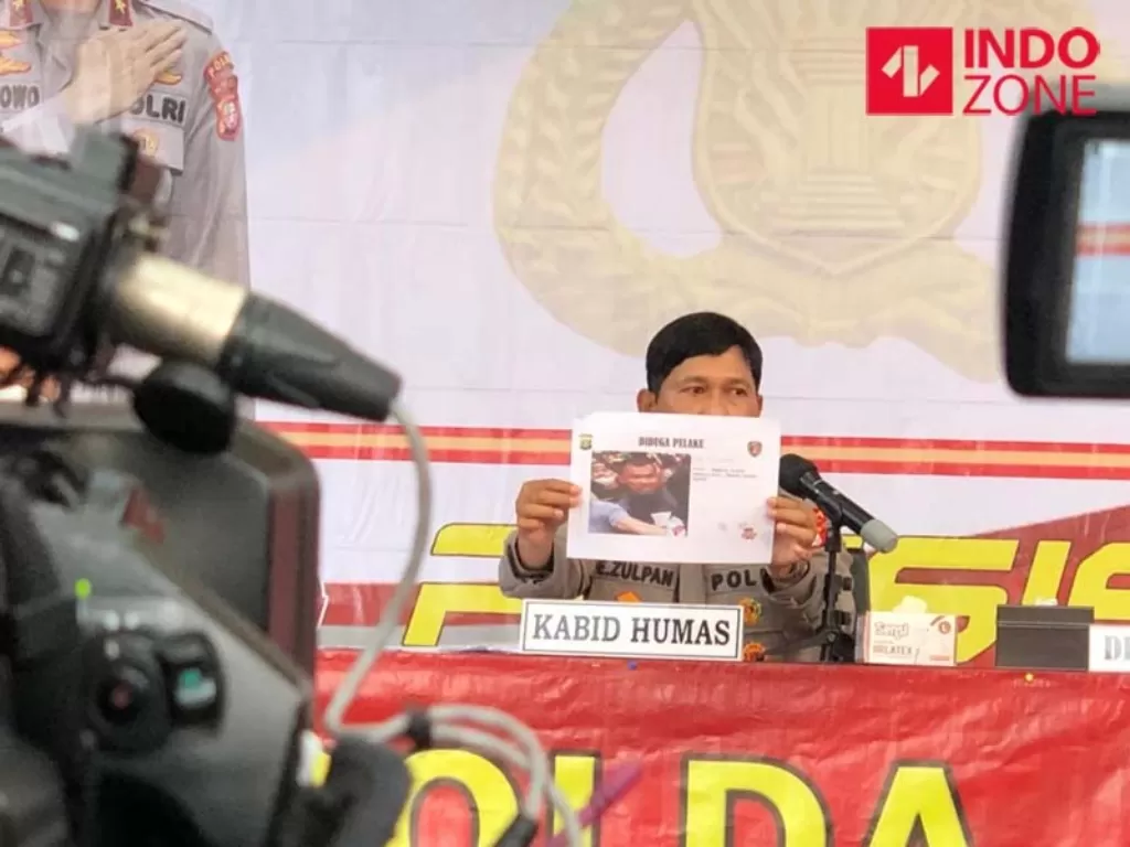 Konferensi pers Polda Metro Jaya terkait kasus kerusuhan demo 11 April 2022. (Indozone/Samsudhuha Wildansyah).