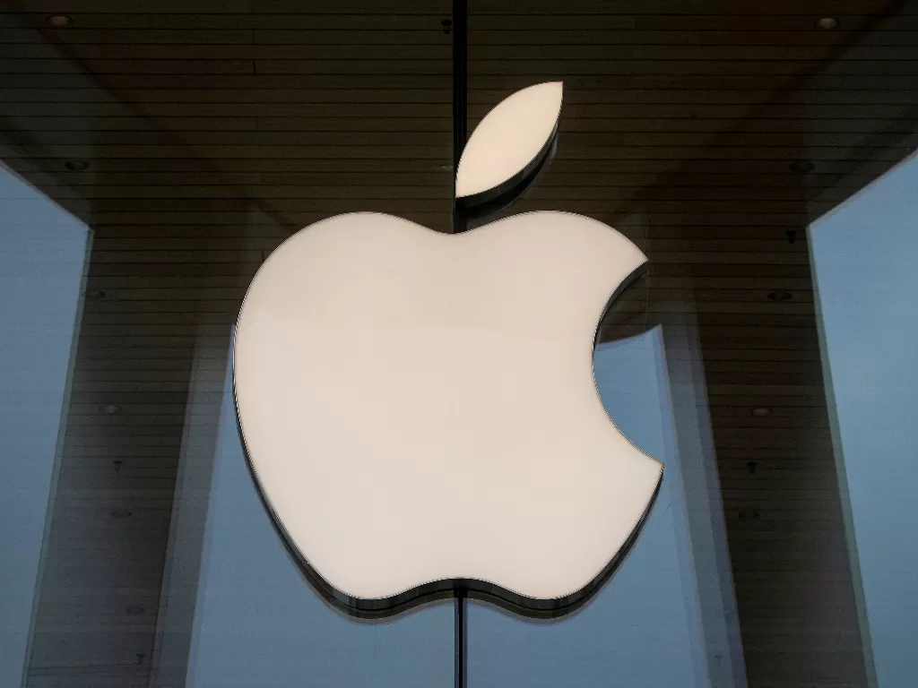 Ilutrasi- logo Apple. (REUTERS/Brendan McDermid)