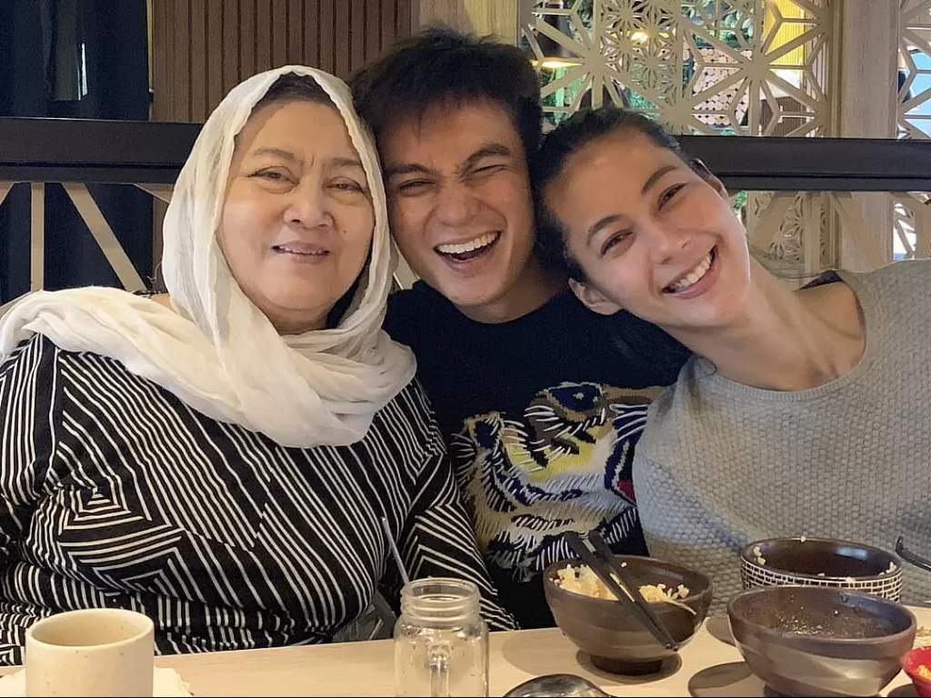 Baim Wong, Paula dan mendiang ibu Baim (Instagram/@baimwong)