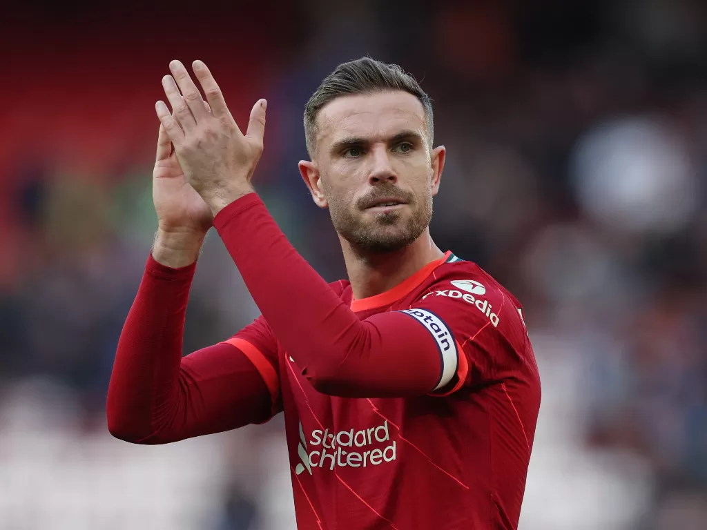 Kapten Liverpool, Jordan Henderson. (REUTERS/Phil Noble)