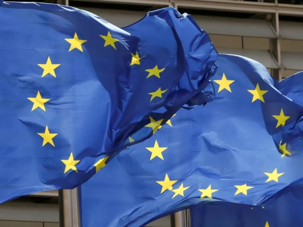 Bendera Uni Eropa. (REUTERS/Yves Herman)