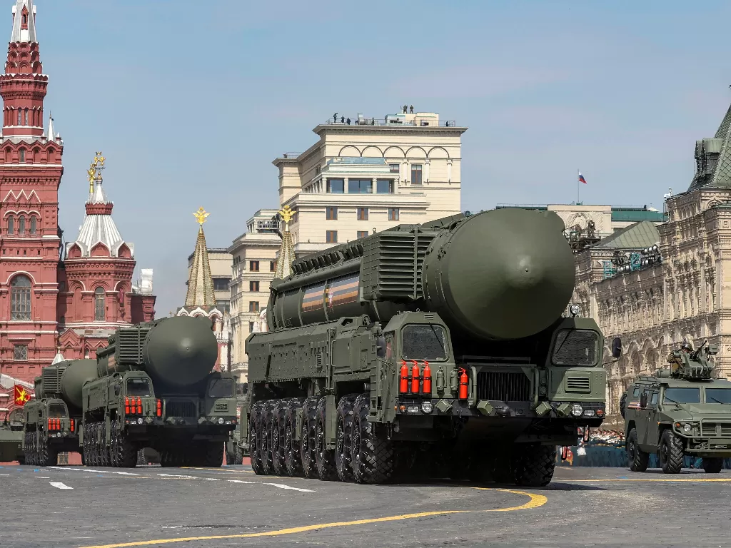 Rudal milik Rusia. (REUTERS/Maxim Shemetov)