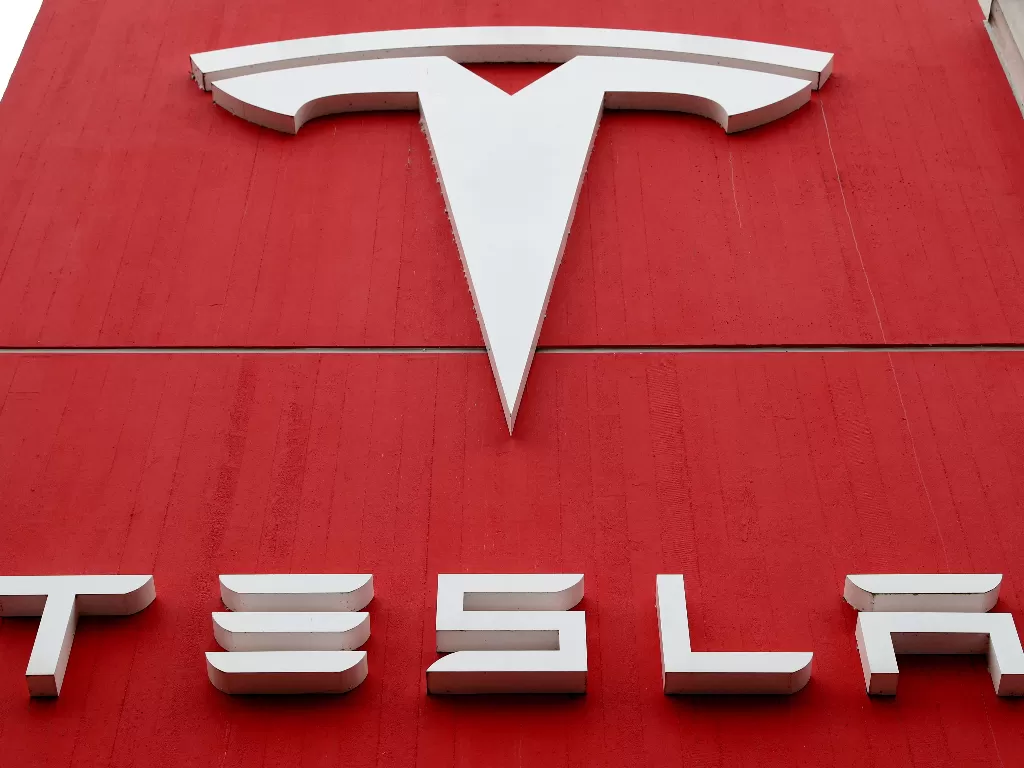 Produsen mobil listrik, Tesla. (REUTERS/Arnd Wiegmann)