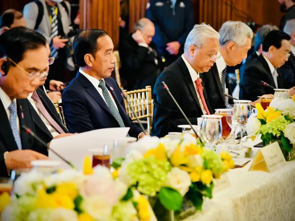 Presiden Jokowi an sejumlah pemimpin negara ASEAN bertemu dengan para pengusaha Amerika Serikat (AS). (Sekretariat Presiden)