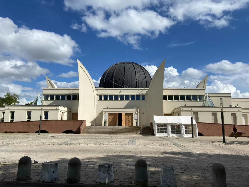 Masjid Agung Strasbourg. (Dada Sabra Sathila/IDZ Creators)