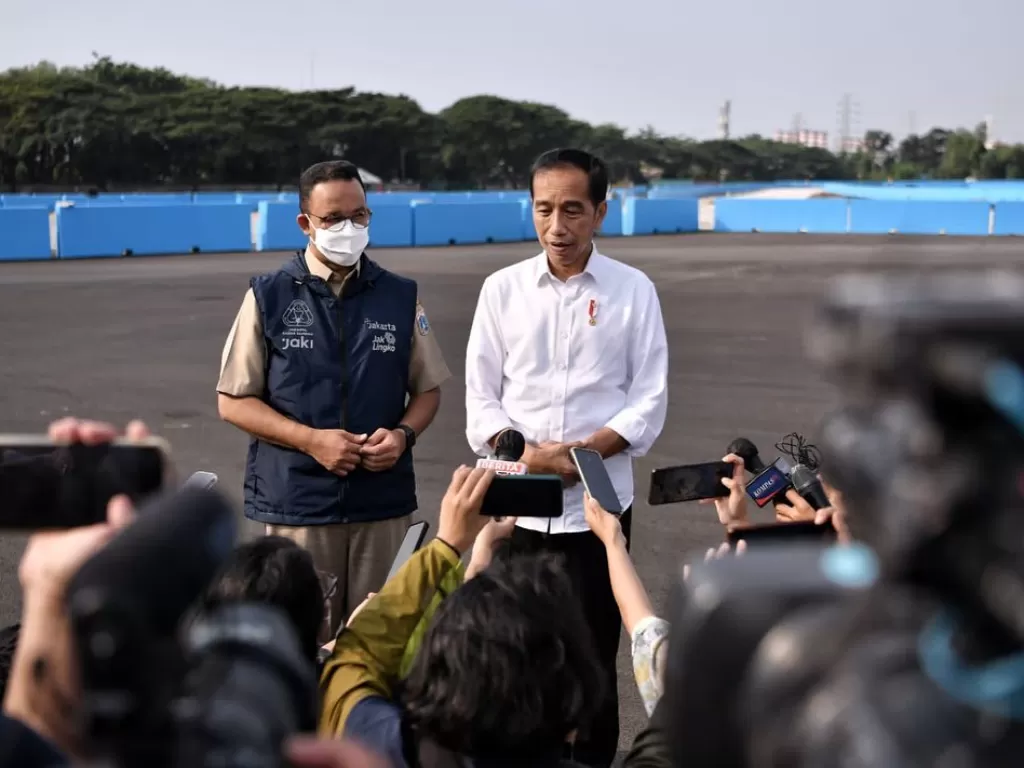 Gubernur DKI Jakarta, Anies Baswedan ingin mengundang Presiden RI Joko Widodo di pembukaan Formula E. (Instagram/@aniesbaswedan)